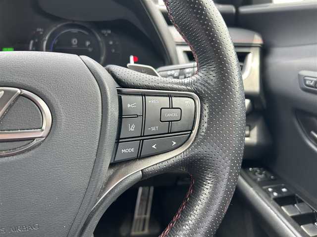 レクサス ＵＸ 250h Fスポーツ 栃木県 2019(令1)年 7.4万km テレーンカーキマイカM レクサスセーフティシステム/純正10.3インチナビ/フルセグTV/DVD/Bluetooth/USB/パノラミックビューモニター/ビルトインETC/前後ドライブレコーダー/赤革シート/前席パワーシート/シートヒーター/エアシート/パワーバックドア/アダプティブクルーズコントロール/スマートキー×2/プッシュスタート/LEDオートライト/純正18インチAW/アイドリングストップ/パドルシフト/ハンドルヒーター/電動格納ミラー