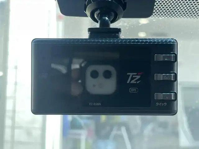 トヨタ ヴェルファイア X 宮崎県 2017(平29)年 7万km ホワイトパールクリスタルシャイン 純正ナビゲーション/　AM FM CD　DVD　BT/トヨタセーフティーセンス/・プリクラッシュセーフティ/・レーンディパーチャーアラート/・オートハイビーム/レーダークルーズコントロール/バックカメラ/ＥＴＣ車載器/パワースライドドア　/スマートキー　/プッシュスタート　/スマートキー　/ＬＥＤヘッドライト/スマートキー/プッシュスタート/ドアバイザー