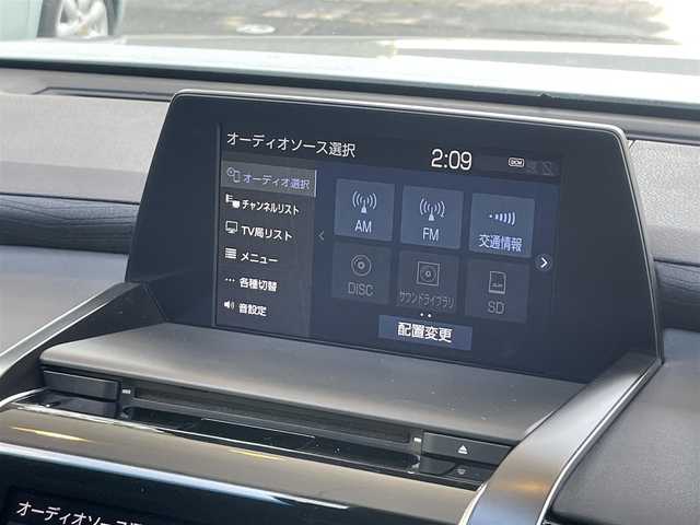 トヨタ クラウン ハイブリッド S Cパッケージ 静岡県 2018(平30)年 1.5万km ホワイトパールクリスタルシャイン トヨタセーフティセンス　/レーダークルコン　　　/純正ナビ　/地デジ　/Ｂカメラ　/ＨＵＤ　/オートホールド　/オートハイビーム　/パドルシフト　/ステアリングスイッチ　　/革巻きステアリング　/純正１７インチＡＷ/スマートキー /スペアキー /保証書/取説