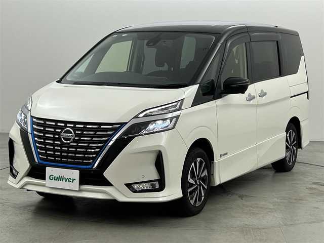 日産 セレナ e－パワー ハイウェイスター V 福岡県 2021(令3)年 2.7万km ブリリアントホワイトパール 2トーン 後席モニター　/純正ナビ　/全方位カメラ　/ＥＴＣ　/前方ドラレコ　/デジタルルームミラー　/ＡＣＣ　/プロパイロット　/コーナーセンサー　/エマージェンシーブレーキ　/レーンキープ　/ＢＳＭ　/両側電動スライドドア　/ＬＥＤ