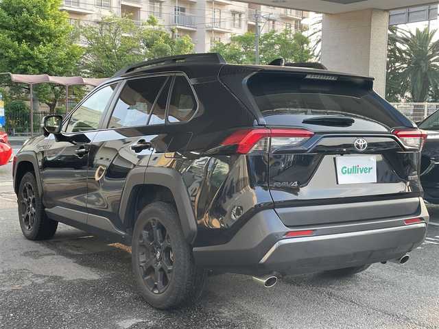 トヨタ ＲＡＶ４ アドベンチャー オフロードPKG 兵庫県 2022(令4)年 3.2万km アティチュードブラックマイカ 純正ＳＤナビ/・Bluetooth/・ＡＭ／ＦＭ/・Miracast/・アップルカープレイ/・アンドロイドオート/ルーフレール/シートヒーター/エアーシート/ステアリングヒーター/ドラレコ/ＥＴＣ/レザーシート/クルーズコントロール/純正AW/純正フロアマット
