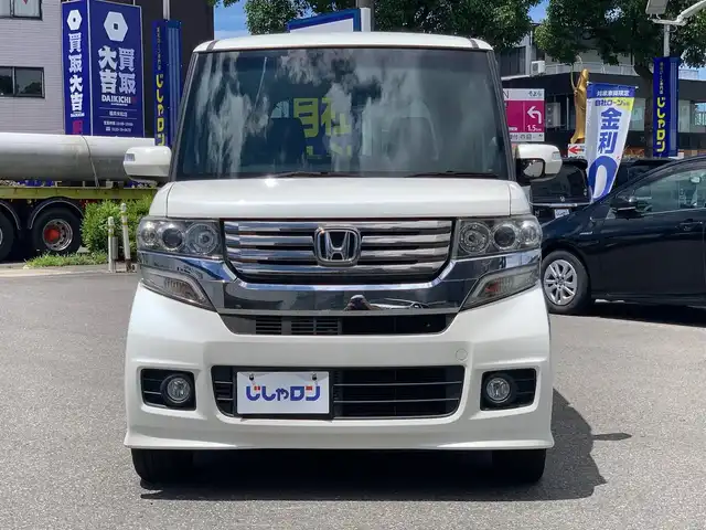 ホンダ Ｎ ＢＯＸ カスタム G ターボSSパッケージ 福井県 2014(平26)年 6万km プレミアムホワイトパール (株)IDOMが運営する【じしゃロン福井店】の自社ローン対象車両になります。こちらは現金またはオートローンご利用時の価格です。自社ローンご希望の方は別途その旨お申付け下さい/社外ナビ（CD・DVD・BT接続可）/フルセグテレビ/バックカメラ/ETC/両側パワースライドドア/クルーズコントロール/CTBA/HID/純正フロアマット