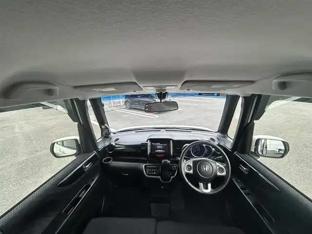 ホンダ Ｎ ＢＯＸ カスタム G ターボSSパッケージ 奈良県 2014(平26)年 6万km プレミアムホワイトパール (株)IDOMが運営する【じしゃロン奈良店】の自社ローン対象車両になります。こちらは現金ご利用時の価格です。/自社ローンご希望の方は別途その旨お申付け下さい。