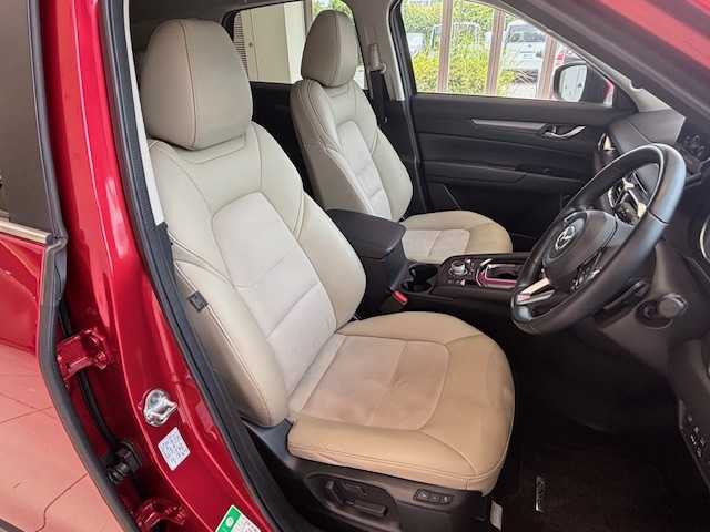 マツダ ＣＸ－５ XD シルクベージュセレクション 埼玉県 2020(令2)年 2.8万km ソウルレッドクリスタルM シティブレーキサポート /BOSEサウンド /純正メモリナビ/　　CD/DVD/BT/ワンセグ/全方位カメラ /パワーバックドア /レーダークルーズコントロール /LEDオートライト /革シート /メモリーシート /シートヒーター /純正19インチアルミ /ETC