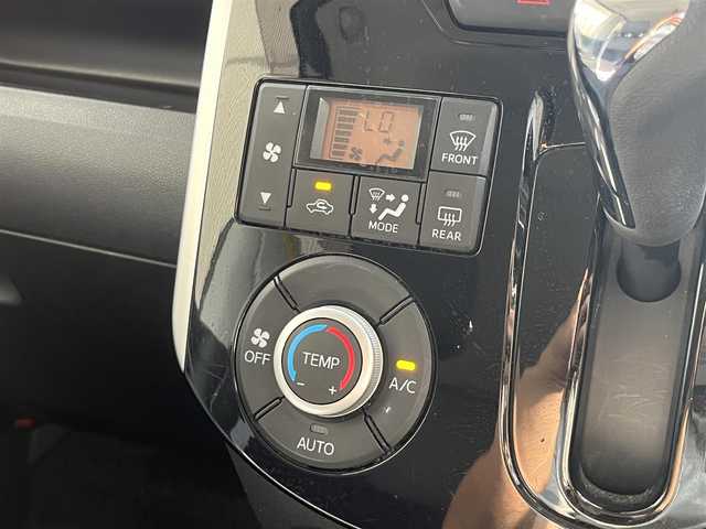 ダイハツ タント カスタム X SA 茨城県 2013(平25)年 4.8万km タングステングレーM 【(株)IDOMが運営する【じしゃロン水戸店】の自社ローン対象車両になります。こちらは現金ご利用時の価格です。自社ローンご希望の方は別途その旨お申付け下さい。】/純正ナビ/CD.DVD.Bluetooth.フルセグ/スマートアシスト/・低速域衝突回避支援ブレーキ機能/・誤発進抑制制御機能/・先行車発進お知らせ機能/・VSC/TRC/オートライト/LEDヘッドライト/アイドリングストップ/両側パワースライドドア/プッシュスタート/スマートキー