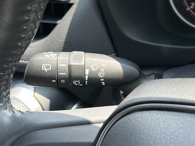 トヨタ ＲＡＶ４ G Zパッケージ 石川県 2022(令4)年 4.9万km ホワイトパールクリスタルシャイン 純正ナビ（ＢＴ／フルセグＴＶ／ＵＳＢ）　/サンルーフ　/バックカメラ　/３６０°カメラ　/ＥＴＣ　/ドラレコ　/レーダークルーズコントロール　/電動リアゲート　/Ｄ席パワーシート　/シートヒーター　/ステアリングヒーター/シートメモリ