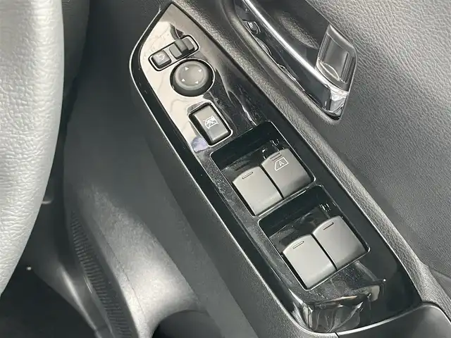 三菱 デリカミニ T プレミアム 千葉県 2025(令7)年 0.1千km アメジストブラック 登録済未使用車/・登録時走行距離11km/マイパイロット/・衝突軽減ブレーキ/レーンキープアシスト/・レーダークルーズコントロール/オートハイビーム/・クリアランスソナー/ブラインドスポットモニター/・先行車発進お知らせ/踏み間違い防止/純正9インチディスプレイオーディオ(DA22JM)/・BT/USB/カープレイ/アラウンドビューモニター/ステアリングスイッチ/パドルシフト/ハーフレザーシート/シートヒーター(D/N席)/アイドリングストップ/両側パワースライドドア/ハンズフリースライドドア/電動パーキングブレーキ/ブレーキホールド/LEDヘッドライト/オートライト/フォグライト/電動格納ミラー/純正15インチAW