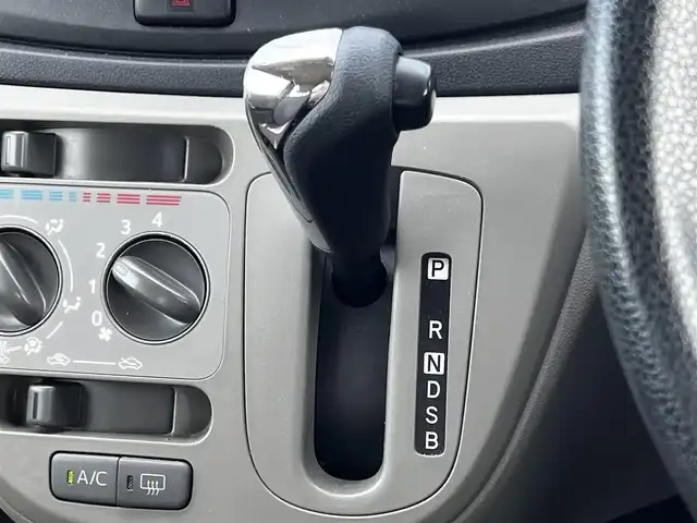 ダイハツ ミラ イース Xf 道央・札幌 2015(平27)年 9.6万km ライトローズマイカメタリック ４WD/純正オーディオ/AM/FM/CD/AUX/アイドリングストップ/リモコンキー/ハロゲンヘッドライト/ヘッドライトレベライザー/電動格納ミラー/純正フロアマット/ドアバイザー/社外エンジンスターター/社外AW付冬タイヤ積込/155/65/R14/2021年/山6mm