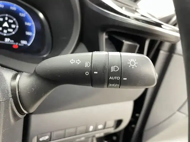 トヨタ ハリアー ハイブリッド G 福井県 2023(令5)年 3.2万km プレシャスブラックパール 純正ナビ機能付きディスプレイオーディオ（FM/AM/BT/HDMI/USB）/ハーフレザーシート/パワーバックドア /純正ETC2.0/純正フロアマット/スマートキー/トヨタセーフティセンス/ABS