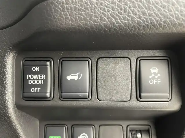 日産 エクストレイル 20Xi 富山県 2020(令2)年 5.9万km ダイヤモンドブラック 純正メモリナビ  MM320D-L/フルセグTV/DVD/Bluetooth/アラウンドビューモニター/エマージェンシーブレーキ/ETC/インテリジェントルームミラー/プロパイロット/前後シートヒーター /パワーバックドア /カプロンシート/前席パワーシート /純正ドライブレコーダー /LEDオートライト/コーナーセンサー/純正18インチアルミ/スマートキー