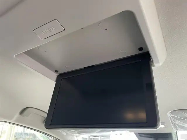 日産 セレナ e－パワー ハイウェイスター V 富山県 2025(令7)年 0.1千km ダイヤモンドブラック 純正12.3型ナビ（AM/FM/BT/USB/HDMI）/フルセグTV/全方位カメラ/純正後席モニター/前後ドライブレコーダー/ETC2.0/デジタルインナーミラー/両側パワースライドドア/衝突被害軽減システム/レーダークルーズコントロール/レーンキープアシスト/コーナーセンサー/横滑り防止装置/アイドリングストップ/純正アルミホイール/オートLEDライト/オートマチックハイビーム/フォグライト/ブラインドスポットモニター/オートホールド付電子パーキング/革巻きステアリング/ステアリングスイッチ/スマートキー/スペアキー