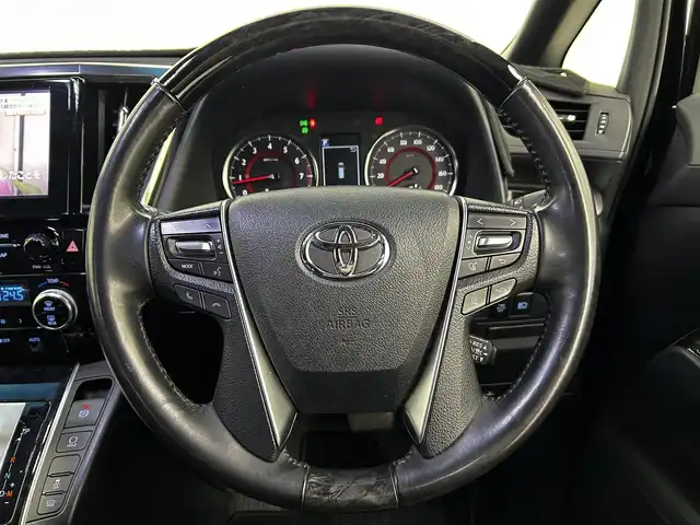 トヨタ アルファード S タイプゴールド 大分県 2020(令2)年 2.7万km ブラック 純正ディスプレイオーディオ/CD/DVDキッド/BT/フルセグ/ETC/バックカメラ/ＡＣ１００Ｖ/電子パーキング/オートホールド/トヨタセーフティーセンス/衝突軽減ブレーキ/レーンキープアシスト/コーナーセンサー/ＢＳＭ/デンジタルインナーミラー/レーダークルーズ/両側パワースライドドア/パワーバクドア/モデリスタエアロ（F/S/R）/フリップダウンモニター/サンルーフ/