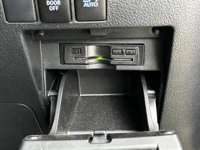 トヨタ アルファード S タイプゴールド 大分県 2020(令2)年 2.7万km ブラック 純正ディスプレイオーディオ/CD/DVDキッド/BT/フルセグ/ETC/バックカメラ/ＡＣ１００Ｖ/電子パーキング/オートホールド/トヨタセーフティーセンス/衝突軽減ブレーキ/レーンキープアシスト/コーナーセンサー/ＢＳＭ/デンジタルインナーミラー/レーダークルーズ/両側パワースライドドア/パワーバクドア/モデリスタエアロ（F/S/R）/フリップダウンモニター/サンルーフ/