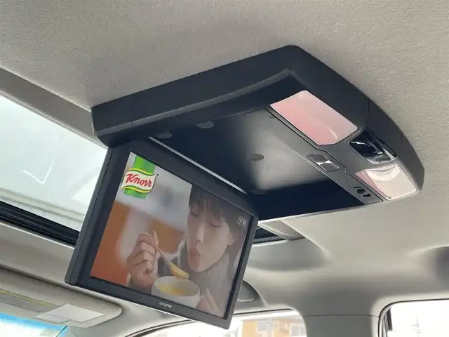 トヨタ ランドクルーザー プラド TXLパッケージ G－フロンティア 栃木県 2017(平29)年 7万km ホワイトパールクリスタルシャイン 【内装】/サンルーフ　/茶革シート　/前席パワーシート　/前席シートヒーター　/アルパイン 8型ナビ/CD/DVD/Blutooth/フルセグTV /バックカメラ　/アルパインフリップダウンモニター　/電動格納サードシート　/ドライブレコーダー/【外装】/モデリスタエアロ　/純正18インチアルミホイール　/サイドバイザー　