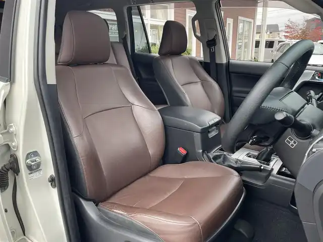 トヨタ ランドクルーザー プラド TXLパッケージ G－フロンティア 栃木県 2017(平29)年 7万km ホワイトパールクリスタルシャイン 【内装】/サンルーフ　/茶革シート　/前席パワーシート　/前席シートヒーター　/アルパイン 8型ナビ/CD/DVD/Blutooth/フルセグTV /バックカメラ　/アルパインフリップダウンモニター　/電動格納サードシート　/ドライブレコーダー/【外装】/モデリスタエアロ　/純正18インチアルミホイール　/サイドバイザー　