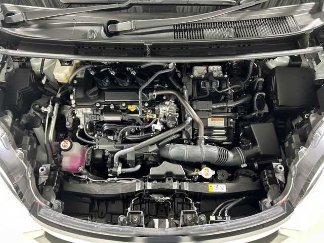 トヨタ シエンタ ハイブリッド Z 神奈川県 2024(令6)年 1.2万km プラチナホワイトパールマイカ 純正10.5型ディスプレイオーディオプラス/コネクトナビ/フルセグ　CD DVD/Bluetooth　USB　Miracast/トヨタチームメイト/パノラミックビューモニター/ハンズフリー両側電動スライドドア【サンシェード】/パーキングアシスト/AC100Vコンセント/セーフティセンス/アドバンストパーク/パーキングサポートブレーキ/プリクラッシュセーフティ/レーントレーシングアシスト/レーンディパーチャーアラート/レーダークルーズコントロール/アダブティブハイビーム/ロードサインアシスト/ドライバー異常時対応システム/プロアクティブドライビングアシスト/発進遅れ告知機能/ブラインドスポットモニター/革巻きステアリング/パワーステアリング/ステアリングヒーター/前席シートヒーター/純正ビルトインETC/EV/ECO/SPORTモード/プッシュスタート/スマートキー/LEDヘッドランプ/電格ウインカーミラー