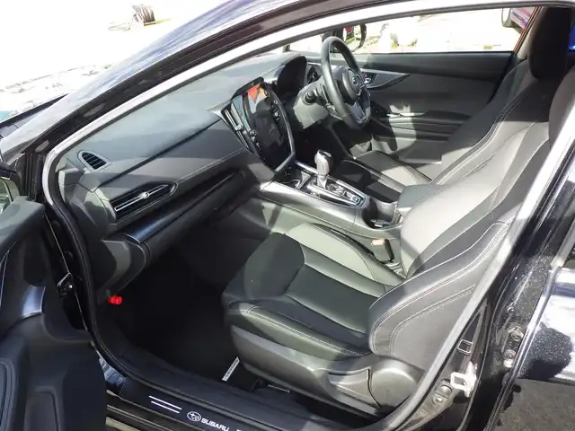 スバル レヴォーグ 1．8GT EX 千葉県 2021(令3)年 3.2万km クリスタルブラックシリカ 215/50R17/アイサイト/SIドライブ/スバルリヤビークルディテクション/SRH（ステアリング・レスポンシブ・ヘッドランプ）/スマートリアビューミラー/純正ナビ/地デジTV/【Apple CarPlay　Android Auto対応】/【Bluetooth接続】/サイド/バックカメラ/ドライブレコーダー（DRY-ST2000）/革巻きステアリング/ステアリングスイッチ/パドルシフト/ETC/LEDヘッドライト/フォグライト/ウインカーミラー/リアコーナーセンサー/純正17インチアルミホイル/サイド/カーテンエアバッグ/スマートキー