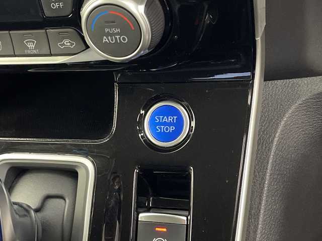 日産 セレナ e－パワー ハイウェイスター V 鹿児島県 2022(令4)年 2.8万km ダークメタルグレー ワンオーナー/純正ナビ/(BT/CD/DVD/AM/FM/フルセグTV)/アラウンドビューモニター/ドライブレコーダー/デジタルインナーミラー/両側パワースライドドア/プロパイロット/エマージェンシーブレーキ/ETC/前後コーナーセンサー/ブラインドスポットモニター/電動パーキングブレーキ/ステアリングリモコン/LEDヘッドライト/オートホールド/純正15インチアルミホイール/純正フロアマット/アイドリングストップ/保証書/取扱説明書