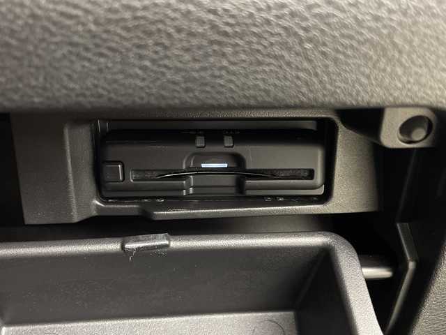 日産 セレナ e－パワー ハイウェイスター V 鹿児島県 2022(令4)年 2.8万km ダークメタルグレー ワンオーナー/純正ナビ/(BT/CD/DVD/AM/FM/フルセグTV)/アラウンドビューモニター/ドライブレコーダー/デジタルインナーミラー/両側パワースライドドア/プロパイロット/エマージェンシーブレーキ/ETC/前後コーナーセンサー/ブラインドスポットモニター/電動パーキングブレーキ/ステアリングリモコン/LEDヘッドライト/オートホールド/純正15インチアルミホイール/純正フロアマット/アイドリングストップ/保証書/取扱説明書