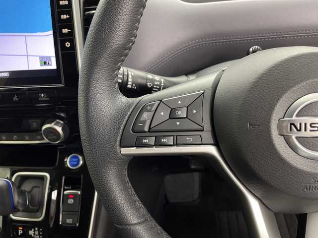 日産 セレナ e－パワー ハイウェイスター V 鹿児島県 2022(令4)年 2.8万km ダークメタルグレー ワンオーナー/純正ナビ/(BT/CD/DVD/AM/FM/フルセグTV)/アラウンドビューモニター/ドライブレコーダー/デジタルインナーミラー/両側パワースライドドア/プロパイロット/エマージェンシーブレーキ/ETC/前後コーナーセンサー/ブラインドスポットモニター/電動パーキングブレーキ/ステアリングリモコン/LEDヘッドライト/オートホールド/純正15インチアルミホイール/純正フロアマット/アイドリングストップ/保証書/取扱説明書