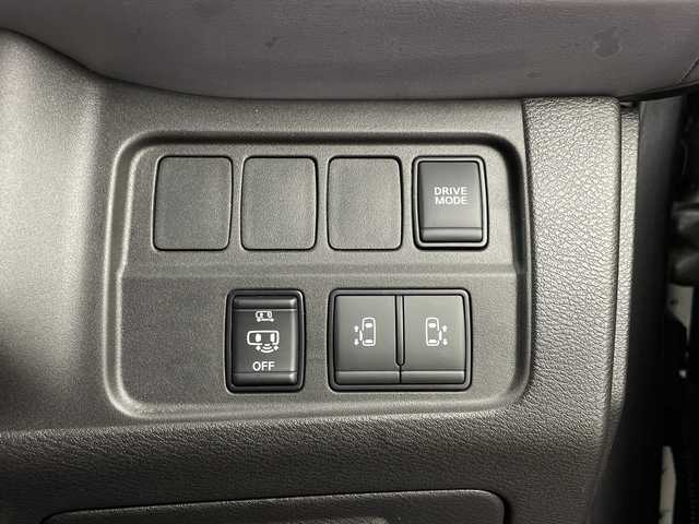 日産 セレナ e－パワー ハイウェイスター V 鹿児島県 2022(令4)年 2.8万km ダークメタルグレー ワンオーナー/純正ナビ/(BT/CD/DVD/AM/FM/フルセグTV)/アラウンドビューモニター/ドライブレコーダー/デジタルインナーミラー/両側パワースライドドア/プロパイロット/エマージェンシーブレーキ/ETC/前後コーナーセンサー/ブラインドスポットモニター/電動パーキングブレーキ/ステアリングリモコン/LEDヘッドライト/オートホールド/純正15インチアルミホイール/純正フロアマット/アイドリングストップ/保証書/取扱説明書