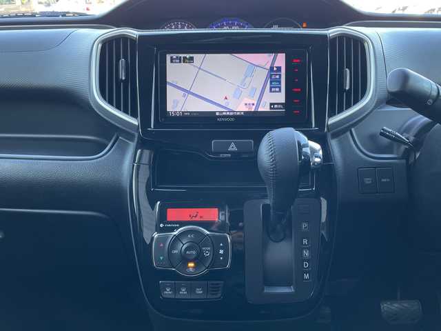 スズキ ソリオ バンディット HV MV 富山県 2020(令2)年 6.2万km ピュアホワイトP 社外ナビ（KENWOOD）/【CD/DVD/フルセグTV/BT/iPod】/両側パワースライドドア/ワンオーナー/クルーズコントロール/コーナーセンサー/パドルシフト/純正アルミホイール/電動格納ミラー/シートヒーター/スマートキー/アイドリングストップ/ETC/プッシュスタート/純正フロアマット/横滑り防止装置/盗難防止装置/レーンキープアシスト/オートマチックハイビーム