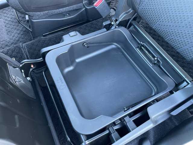 スズキ ソリオ バンディット HV MV 富山県 2020(令2)年 6.2万km ピュアホワイトP 社外ナビ（KENWOOD）/【CD/DVD/フルセグTV/BT/iPod】/両側パワースライドドア/ワンオーナー/クルーズコントロール/コーナーセンサー/パドルシフト/純正アルミホイール/電動格納ミラー/シートヒーター/スマートキー/アイドリングストップ/ETC/プッシュスタート/純正フロアマット/横滑り防止装置/盗難防止装置/レーンキープアシスト/オートマチックハイビーム