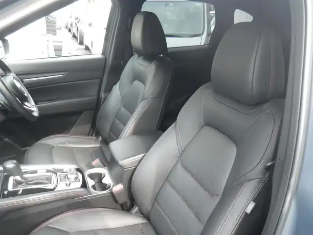 マツダ ＣＸ－５ 25S スポーツアピアランス 神奈川県 2023(令5)年 0.9万km ポリメタルグレーM ワンオーナー/登録時8256km/純正SDナビ　フルセグTV/（Bluetooth/USBx2）/360°ビューモニター/前後パーキングソナー/純正前後ドライブレコーダー（ナビ連動）/黒革シート/前席パワーシート（運転席メモリー付）/全席シートヒーター/ステアリングヒーター/ハンズフリーパワーバックドア/インテリジェントドライブセレクト/アドバンストスマートシティブレーキサポート/後退時スマートブレーキサポート/誤発進抑制制御/スマートブレーキサポート/レーダークルーズコントロール/クルージングトラフィックサポート/ブラインドスポット/車線逸脱警報/レーンキープアシスト/ドライバーアテンションアラート/アダプティブLEDヘッドランプ/ワイヤレス充電器/リアシート用充電USB/ETC（2.0）/パドルシフト/アイストップ/電動オート格納ミラー/アドバンストキーx2/取説書/保証書/点検記録（全てマツダディーラーで実施）/　R6/1  R6/7