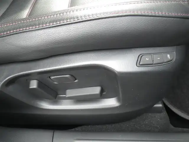 マツダ ＣＸ－５ 25S スポーツアピアランス 神奈川県 2023(令5)年 0.9万km ポリメタルグレーM ワンオーナー/登録時8256km/純正SDナビ　フルセグTV/（Bluetooth/USBx2）/360°ビューモニター/前後パーキングソナー/純正前後ドライブレコーダー（ナビ連動）/黒革シート/前席パワーシート（運転席メモリー付）/全席シートヒーター/ステアリングヒーター/ハンズフリーパワーバックドア/インテリジェントドライブセレクト/アドバンストスマートシティブレーキサポート/後退時スマートブレーキサポート/誤発進抑制制御/スマートブレーキサポート/レーダークルーズコントロール/クルージングトラフィックサポート/ブラインドスポット/車線逸脱警報/レーンキープアシスト/ドライバーアテンションアラート/アダプティブLEDヘッドランプ/ワイヤレス充電器/リアシート用充電USB/ETC（2.0）/パドルシフト/アイストップ/電動オート格納ミラー/アドバンストキーx2/取説書/保証書/点検記録（全てマツダディーラーで実施）/　R6/1  R6/7