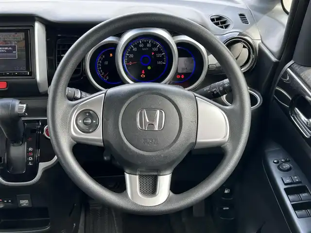 ホンダ Ｎ ＢＯＸ カスタム G Lパッケージ 岡山県 2016(平28)年 4.2万km スマートブラック 社外ナビ　/フルセグＴＶ　/Ｂｌｕｅｔｏｏｔｈ接続　/ＤＶＤ／ＣＤ　/バックカメラ　/ＥＴＣ　/両側パワースライドドア　/純正フロアマット　/純正アルミホイール　/ＨＩＤヘッドライト　/Ｗエアバッグ　/スマートキー