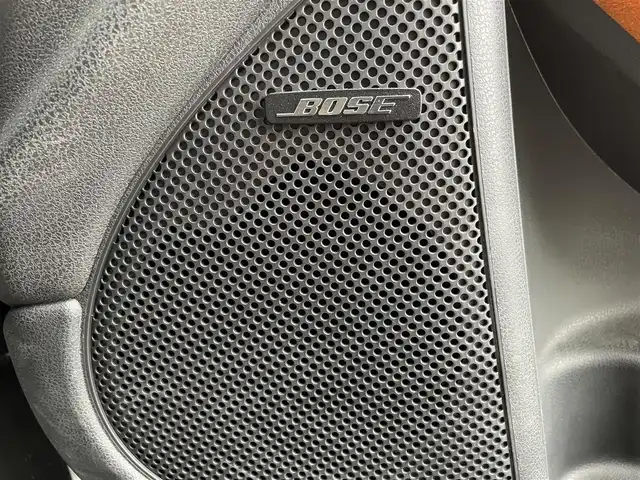 日産 フェアレディ Ｚ バージョンT 青森県 2013(平25)年 2.7万km ダイヤモンドブラック 社外ナビ/　(BT/USB)/フルセグTV/バックカメラ/社外オーディオ/BOSEサウンド/運転席パワーシート/助手席パワーシート/運転席シートヒーター /助手席シートヒーター /革巻きステアリング/パドルシフト/ETC/オートライト/HIDヘッドライト/リアフォグランプ/スペアキー/純正フロアマット/純正18インチアルミホイール/取扱説明書/保証書