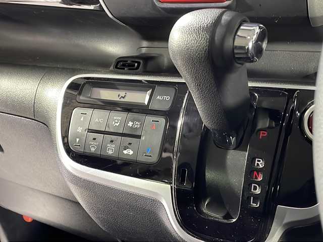 ホンダ Ｎ ＢＯＸ カスタム G Lパッケージ 福岡県 2016(平28)年 10.4万km ポリッシュドメタルメタリック