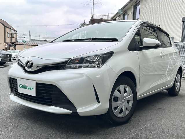 トヨタ ヴィッツ F 京都府 2015(平27)年 7.3万km ホワイトパールクリスタルシャイン ディラーOPSDナビ　/（ALPINE  700W)/フルセグTV　/バックカメラ　/前後ドラレコ　/(TZ-D205W)/純正ホイールキャップ付　/純正ビルトインETC　/アイドリングストップ　/横滑り防止装置　/Wエアバッグ　/Bluetooth/パワーステアリング/パワーウィンドウ