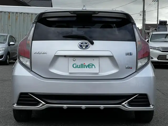 トヨタ アクア G G’s 道央・札幌 2015(平27)年 13.4万km シルバーM 寒冷地仕様/社外メモリーナビ/AM/FM/BT/CD/DVD/SD/フルセグ/横滑り防止装置/バックカメラ/ビルトインETC/ドライブレコーダー/アイドリングストップ/ワイパーデアイサー/ECOMODE/EVMODE/前席シートヒーター/ハーフレザーシート/革巻きステアリング/ステアリングリモコン/プッシュスタート/スマートキー/LEDヘッドライト/オートライト/フォグランプ/電動格納ミラー/ウィンカーミラー/純正フロアマット/ドアバイザー/スペアキー/純正エンジンスターター
