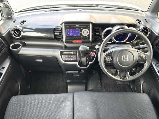 ホンダ Ｎ ＢＯＸ カスタム G 鳥取県 2013(平25)年 9.4万km プレミアムホワイトパール スマートキー/両側パワースライド/ギャザーズCD/オートエアコン/オートライト/キセノン/フォグ/ETC/スタットレス4本積込/保証書・取説