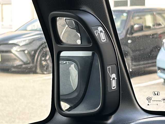ホンダ Ｎ ＢＯＸ カスタム G 鳥取県 2013(平25)年 9.4万km プレミアムホワイトパール スマートキー/両側パワースライド/ギャザーズCD/オートエアコン/オートライト/キセノン/フォグ/ETC/スタットレス4本積込/保証書・取説