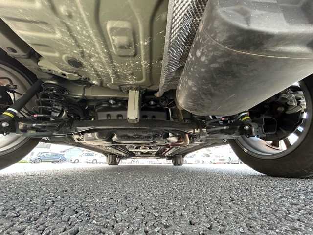 トヨタ カローラ クロス ハイブリッド Z 千葉県 2022(令4)年 2.2万km スパークリングブラックパールクリスタルシャイン モデリスタエアロ/純正ディスプレイオーディオナビ/フルセグTV/TVキャンセラー/Bluetooth/USB接続/AC100V/ビルトインETC2.0/バックカメラ/ドライブレコーダー/純正18インチアルミホイール/シートヒーター/パワーバックドア/トヨタセーフティセンス/レーントレーシングアシスト/プリクラッシュセーフティ/ブラインドスポットモニター/リアクロストラフィックアラート/パーキングサポートブレーキ/ロードサインアシスト/ブレーキホールド/スマートキー/スペアキー