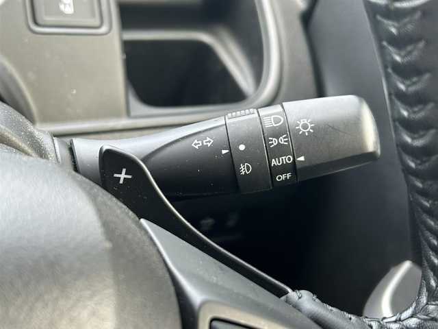 スズキ ソリオ バンディット HV MV 静岡県 2018(平30)年 1.4万km ファーベントレッド/スーパーブラックパール デュアルカメラブレーキサポート/純正メモリーナビ/全周囲カメラ/電動スライドドア/アダプティブクルーズコントロール/プッシュスタート/車線逸脱警報/パーキングセンサー/ＬＥＤヘッドライト/フォグライト/純正１５ＡＷ
