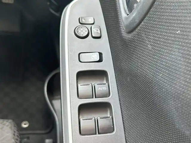 スズキ ソリオ バンディット HV MV 静岡県 2018(平30)年 1.4万km ファーベントレッド/スーパーブラックパール デュアルカメラブレーキサポート/純正メモリーナビ/全周囲カメラ/電動スライドドア/アダプティブクルーズコントロール/プッシュスタート/車線逸脱警報/パーキングセンサー/ＬＥＤヘッドライト/フォグライト/純正１５ＡＷ