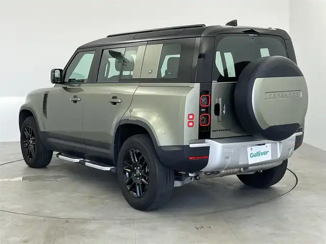ランドローバー ランドローバー ディフェンダー 110S 愛知県 2023(令5)年 2.6万km 緑Ⅱ 有償カラー【パンゲアグリーン/ホワイトルーフ】/ブラックエクステリアパック/純正ナビ/AppleCarPlay/AndroidAuto/360度モニター/サイドステップ/レザーシート/シートヒーター/デジタルインナーミラー/純正19インチAW