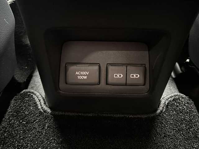 レクサス ＮＸ 250 バージョンL 静岡県 2022(令4)年 2.2万km ソニッククロム 純正ナビ/・FM/・AM/・フルセグTV/・Bluetooth/・USB/・Miracast/主要装備/・全方位カメラ/・ワイヤレス充電/・ドライブレコーダー/・デジタルインナーミラー/・全席シートヒーター/・運転席+助手席ベンチレーション/・運転席+助手席パワーシート/・パドルシフト/・ＥＴＣ２．０/・オートハイビーム/・車線逸脱警報/・ブラインドスポットモニター/・プリクラッシュセーフティ/・クリアランスソナー/・ヘッドアップディスプレイ/・赤革シート/・ステアリングヒーター