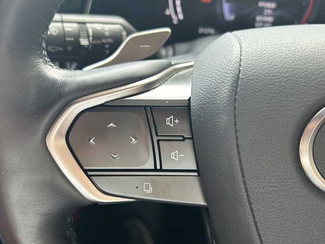 レクサス ＮＸ 250 バージョンL 静岡県 2022(令4)年 2.2万km ソニッククロム 純正ナビ/・FM/・AM/・フルセグTV/・Bluetooth/・USB/・Miracast/主要装備/・全方位カメラ/・ワイヤレス充電/・ドライブレコーダー/・デジタルインナーミラー/・全席シートヒーター/・運転席+助手席ベンチレーション/・運転席+助手席パワーシート/・パドルシフト/・ＥＴＣ２．０/・オートハイビーム/・車線逸脱警報/・ブラインドスポットモニター/・プリクラッシュセーフティ/・クリアランスソナー/・ヘッドアップディスプレイ/・赤革シート/・ステアリングヒーター