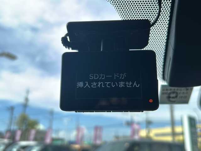 レクサス ＮＸ 250 バージョンL 静岡県 2022(令4)年 2.2万km ソニッククロム 純正ナビ/・FM/・AM/・フルセグTV/・Bluetooth/・USB/・Miracast/主要装備/・全方位カメラ/・ワイヤレス充電/・ドライブレコーダー/・デジタルインナーミラー/・全席シートヒーター/・運転席+助手席ベンチレーション/・運転席+助手席パワーシート/・パドルシフト/・ＥＴＣ２．０/・オートハイビーム/・車線逸脱警報/・ブラインドスポットモニター/・プリクラッシュセーフティ/・クリアランスソナー/・ヘッドアップディスプレイ/・赤革シート/・ステアリングヒーター
