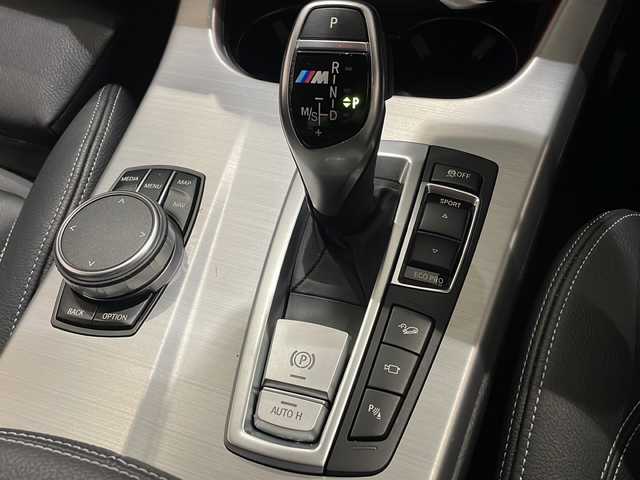 ＢＭＷ Ｘ４ xDrive 28i Mスポーツ 新潟県 2018(平30)年 3.8万km アルピンホワイトⅢ オートスタートストップ/アクティブクルーズコントロール/ダイナミックスタビリティコントロール/追突警告/レーンディパーチャーウォーニング/レーンチェンジウォーニング/パークディスタンスコントロール/バックカメラ/xdrive/cityブレーキ機能付き歩行者警告/Applecarplay/TV/FM/AM/Bluetooth/オートマチックホールド/ECOPRO走行モード/ETC/USBポート/アダプティブヘッドライト/アンビエントライト/アイドリングストップ/プッシュスタート/パドルシフト