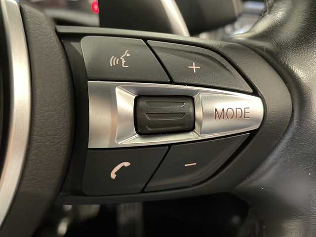 ＢＭＷ Ｘ４ xDrive 28i Mスポーツ 新潟県 2018(平30)年 3.8万km アルピンホワイトⅢ オートスタートストップ/アクティブクルーズコントロール/ダイナミックスタビリティコントロール/追突警告/レーンディパーチャーウォーニング/レーンチェンジウォーニング/パークディスタンスコントロール/バックカメラ/xdrive/cityブレーキ機能付き歩行者警告/Applecarplay/TV/FM/AM/Bluetooth/オートマチックホールド/ECOPRO走行モード/ETC/USBポート/アダプティブヘッドライト/アンビエントライト/アイドリングストップ/プッシュスタート/パドルシフト