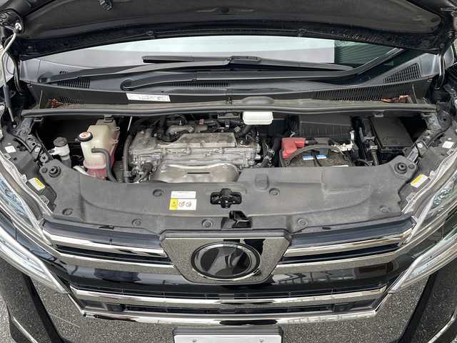 トヨタ ヴェルファイア X 岐阜県 2019(令1)年 3.1万km ブラック 禁煙車/社外9型SDナビ/AM/FM/CD/DVD/BT/HDMI/フルセグTV/バックカメラ/プリクラッシュセーフティ/両側パワースライドドア/LKA/オートライト/オートハイビーム/LEDヘッドライト/フォグランプ/クリアランスソナー /電子パーキングブレーキ/ブレーキホールド/クルーズコントロール/ドライブレコーダー/レザー調シートカバー/スマートキー/プッシュスタート /純正アルミホイール/純正フロアマット/ビルトインETC