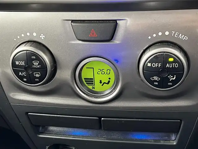 トヨタ ｂＢ Z エアロ Gパッケージ 道央・札幌 2009(平21)年 17.3万km ダークレッドマイカ ４WD/純正HDDナビ/AM/FM/CD/AUX/ワンセグ/ETC/革巻きステアリング/スマートキー/ハロゲンヘッドライト/フォグランプ/ヘッドライトレベライザー/電動格納ミラー/ウィンカーミラー/純正フロアマット/ドアバイザー/社外エンジンスターター