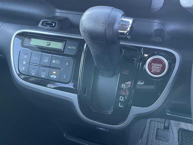 ホンダ Ｎ ＢＯＸ カスタム G Aパッケージ 大阪府 2014(平26)年 6.2万km プレミアムホワイトパール ワンオーナー/社外メモリナビ/バックカメラ/Bluetooth/フルセグテレビ/衝突軽減防止装置（CTBA）/片側パワースライドドア/ETC/HIDヘッドランプ/プッシュスタート/純正14インチアルミホイール