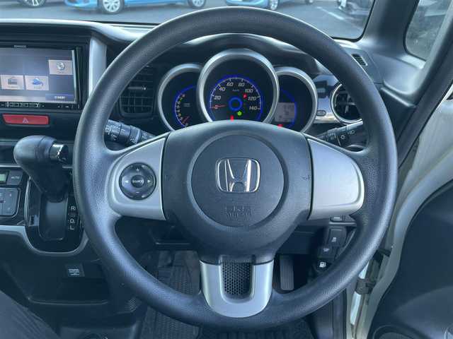 ホンダ Ｎ ＢＯＸ カスタム G Aパッケージ 大阪府 2014(平26)年 6.2万km プレミアムホワイトパール ワンオーナー/社外メモリナビ/バックカメラ/Bluetooth/フルセグテレビ/衝突軽減防止装置（CTBA）/片側パワースライドドア/ETC/HIDヘッドランプ/プッシュスタート/純正14インチアルミホイール