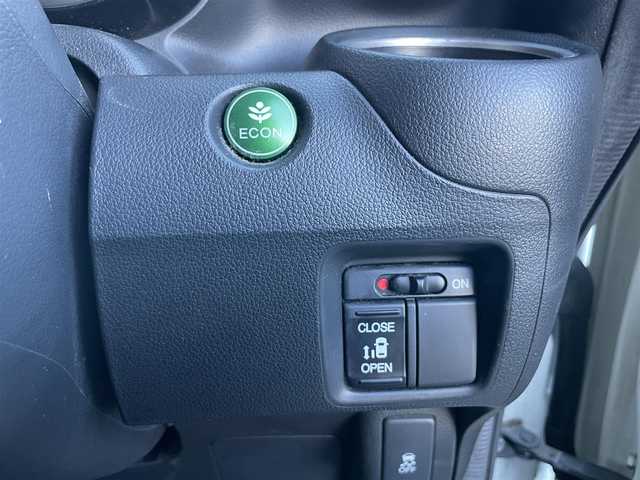 ホンダ Ｎ ＢＯＸ カスタム G Aパッケージ 大阪府 2014(平26)年 6.2万km プレミアムホワイトパール ワンオーナー/社外メモリナビ/バックカメラ/Bluetooth/フルセグテレビ/衝突軽減防止装置（CTBA）/片側パワースライドドア/ETC/HIDヘッドランプ/プッシュスタート/純正14インチアルミホイール